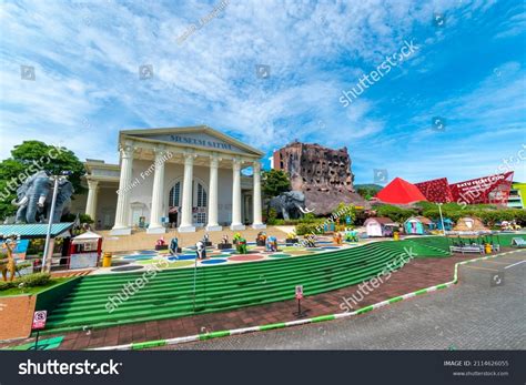 Jatim Park: Over 906 Royalty-Free Licensable Stock Photos | Shutterstock