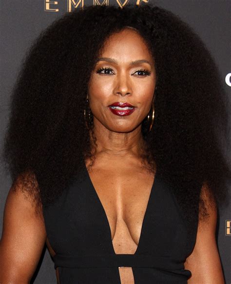 Free Download Bikini Pics Of 59 Year Old Angela Bassett She Looks Amazing 976x1200 For Your