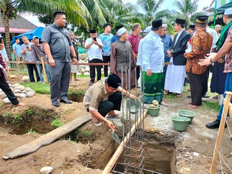 Wali Kota Binjai Letakkan Batu Pertama Gedung Wudhu Masjid Nurul Iman