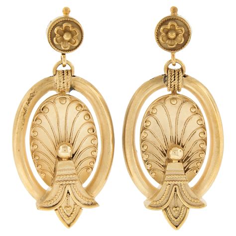 Antique Etruscan Revival 18k Yellow Gold Dual Finish Floral Dangle Drop