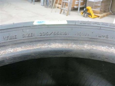Four Goodyear Max Life Ms Tires 23555r19 Lambrecht Auction Inc