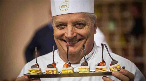 Iginio Massari E La Sua Alta Pasticceria Cinque Gusti