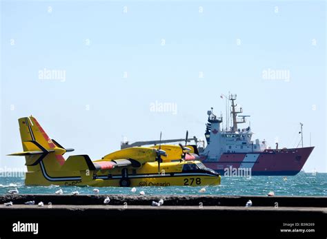 Water Bomber CL-415 firefighting amphibious aircraft Stock Photo - Alamy