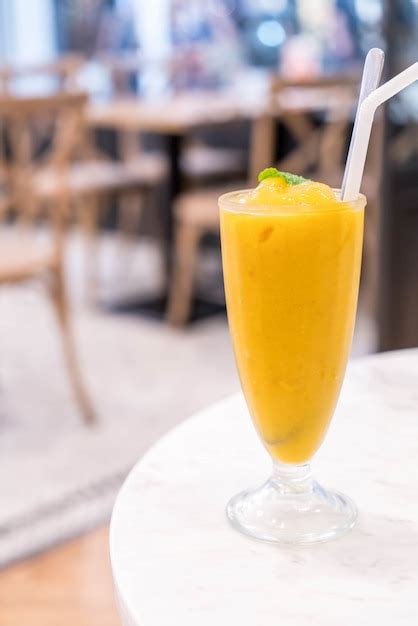 Premium Photo Mango Smoothies Glass