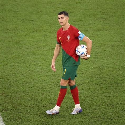 Estreia De Cr7 Na Copa Tem Emoção E Revolta Por Cópia Veja Reações