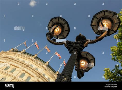 London street lamp Stock Photo - Alamy