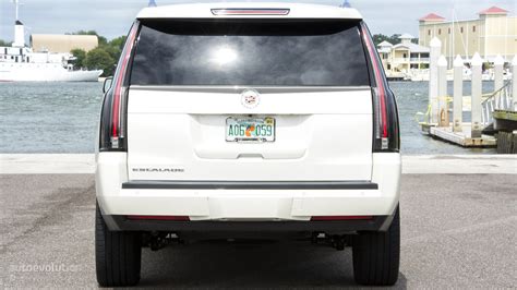 2015 Cadillac Escalade Review - autoevolution