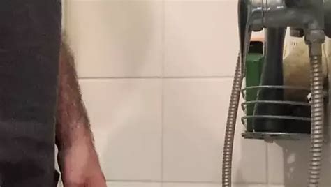 Free Man Peeing Gay Porn Videos XHamster