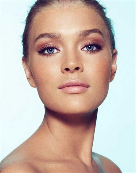 Peach Makeup Ideas for Spring - Pretty Designs