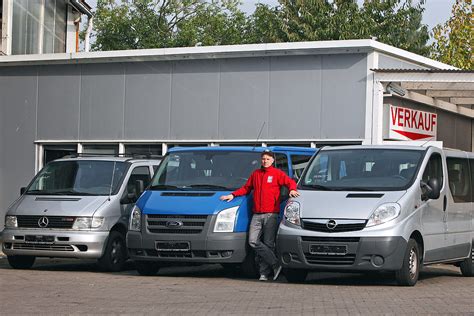 Mercedes Vito, Ford Transit und Opel Vivaro im Test - Bilder - autobild.de