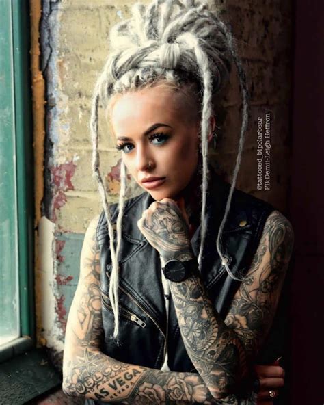 Beautiful Tattooed Girls And Women Daily Pictures For Your Inspiration