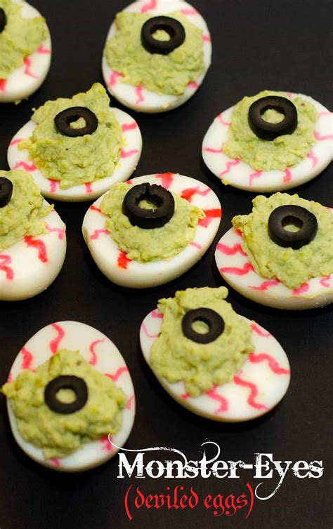 33 Spooky Treats To Make For Your Halloween Party