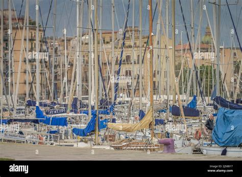 La Cala Marina And Harbour Palermo Sicily Italy Stock Photo Alamy
