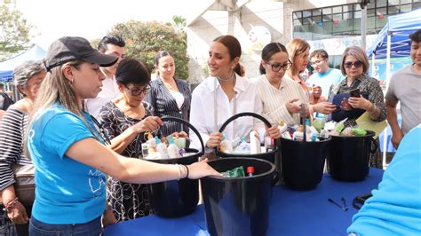 Intercambian Toneladas De Residuos Pl Sticos Por Productos De La