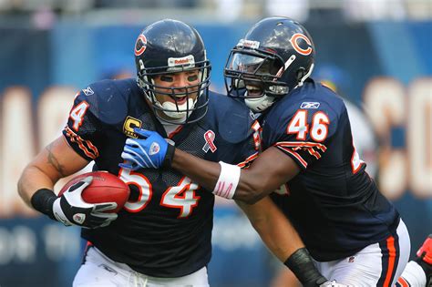 Are the Chicago Bears bringing this former player back for a fourth time?