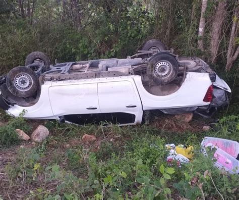 Vuelca Camioneta En Carretera Jos Mar A Morelos Polyuc Es El Tercer