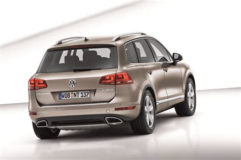 Second-Generation VW Touareg Unveiled - autoevolution
