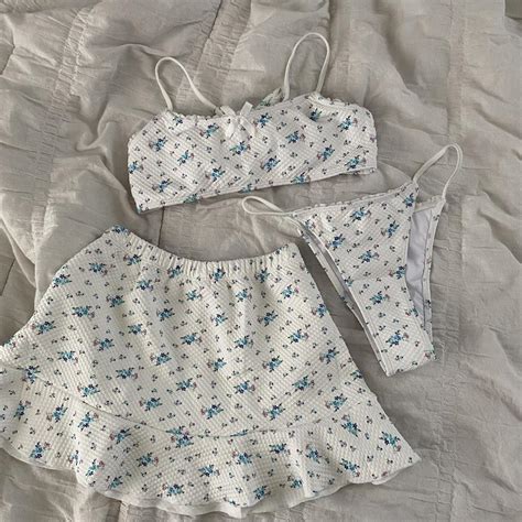 Bikini Set Looks Really Similar To Frankies Bikinis Depop