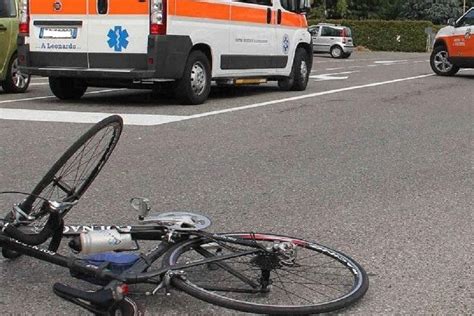 Anziano ciclista investito a Busto è grave La Provincia Di Varese