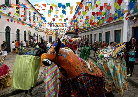 Conhe A Cinco Festas Tradicionais Brasileiras Fala Universidades