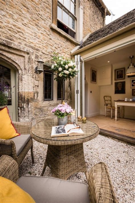 Luxury Self Catering Cottage In Burford Luxury Cotswolds Cottage