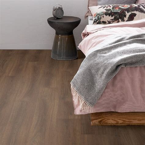 Mm Dollo Walnut Laminate Flooring Dfd