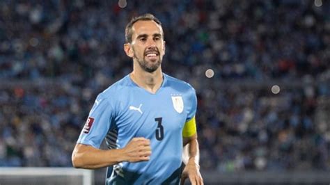 Sorpresa Se definió el futuro de Diego Godín El defensor de la