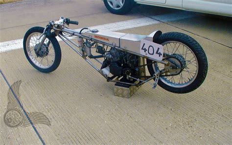 Couple Of Metric Drag Racers Bikermetric