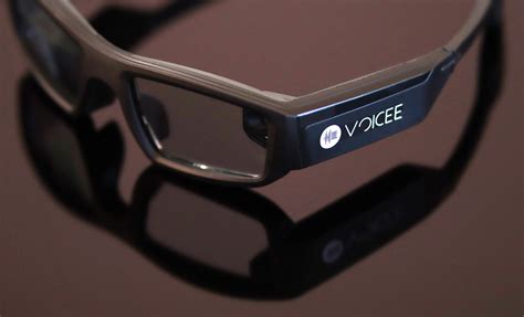 Voicee Glasses Are The Latest To Offer Captioning To Deaf Wearers