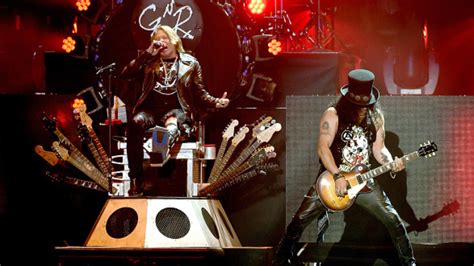 Guns N Roses Y Su Interpretaci N De November Rain En Bogot