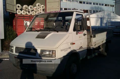 Iveco Turbo Daily Long Twin Wheels Stake Body Truck Photo