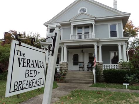 THE VERANDA BED AND BREAKFAST - Updated January 2025 - 405 N 3rd St, Bardstown, Kentucky - Bed ...