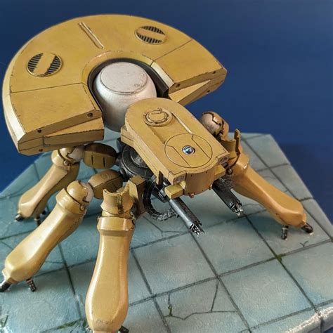 Spider Tank figure from the cyberpunk icon Ghost in the Shell 1995 ...