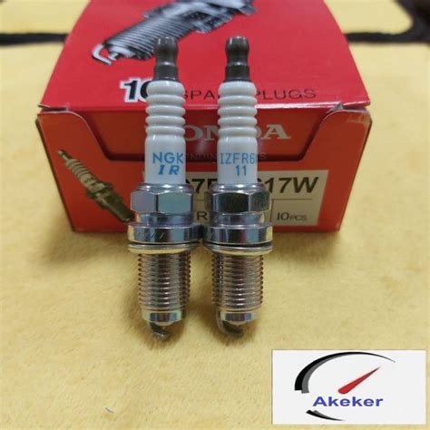 New Genuine Honda Izfr K Spark Plugs B W B Bw