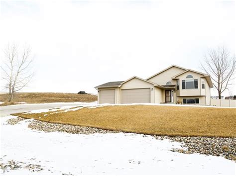 Minot ND For Sale by Owner (FSBO) - 39 Homes | Zillow