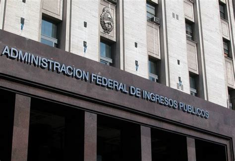 Afip ¿quiénes Deben Presentar Hoy El Formulario Para Las Deducciones De Ganancias Master Fm 899