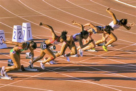 PLANO DE AULA Atletismo na Educação Física Escolar PLANOS DE AULAS