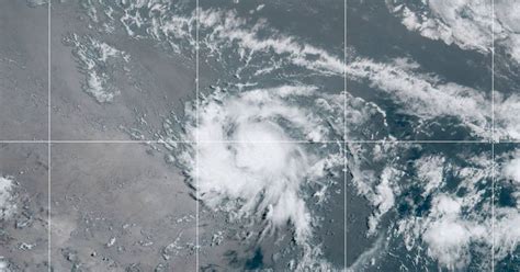 Tempestade Tropical Se Forma No Meio Do Atlântico E Pode Virar Furacão