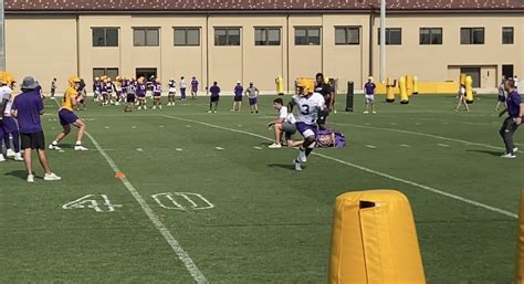 Tiger Practice Report Inside Day One Of Lsu Football Fall Camp Sports Illustrated Lsu Tigers