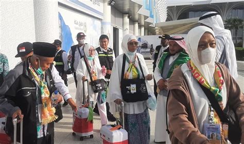 Jemaah Haji Kloter Asal Jakarta Selatan Tiba Di Madinah