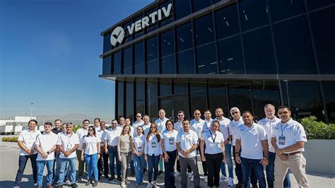 Vertiv Celebra El Xito De Su Programa De Certificaci N Profesional En