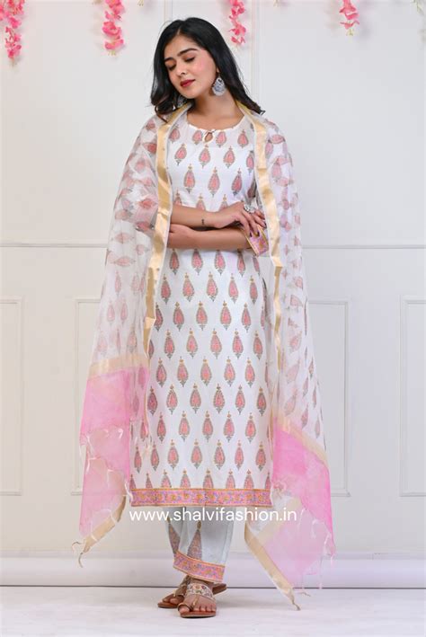 Shop Hand Block Print Cotton Suits With Organza Dupatta Shalvi