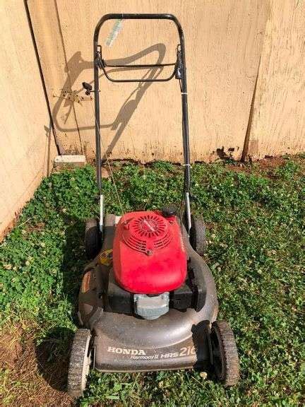 Honda Harmony II HRS 216 Mower Comas Montgomery Realty Auction Co