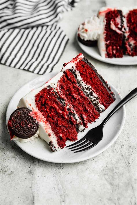 This Oreo Red Velvet Cake Has A Delicious Oreo Crust That Adds A Nice