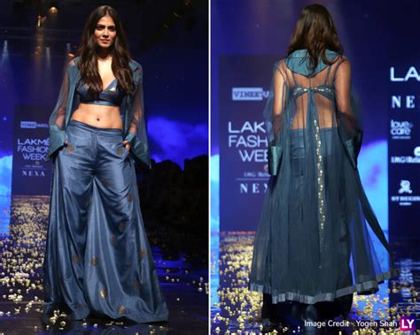 What A Babe Malavika Mohanan S Fiery Show Stopping Ramp Walk Visuals