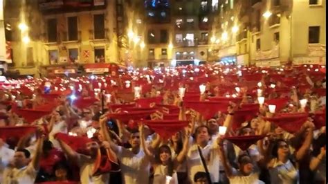 Pamplona Dice Adi S A Los Sanfermines Con El Pobre De M V Deo