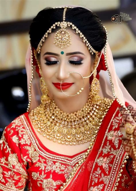 Pin By Sukhman Cheema On Punjabi Royal Brides Pakistani Bridal Makeup