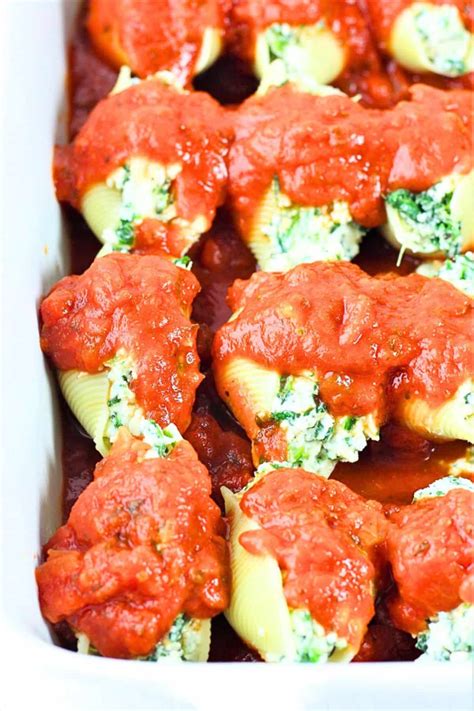 Spinach And Cheese Stuffed Shells • Now Cook This