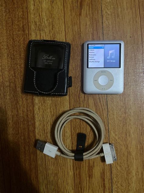 Apple iPod Nano 3rd Gen on Carousell