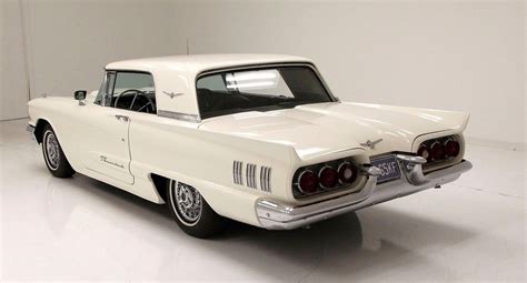 1960 Ford Thunderbird Has Its Original Insides